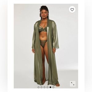 Savage X Fenty Going Platinum Long Robe